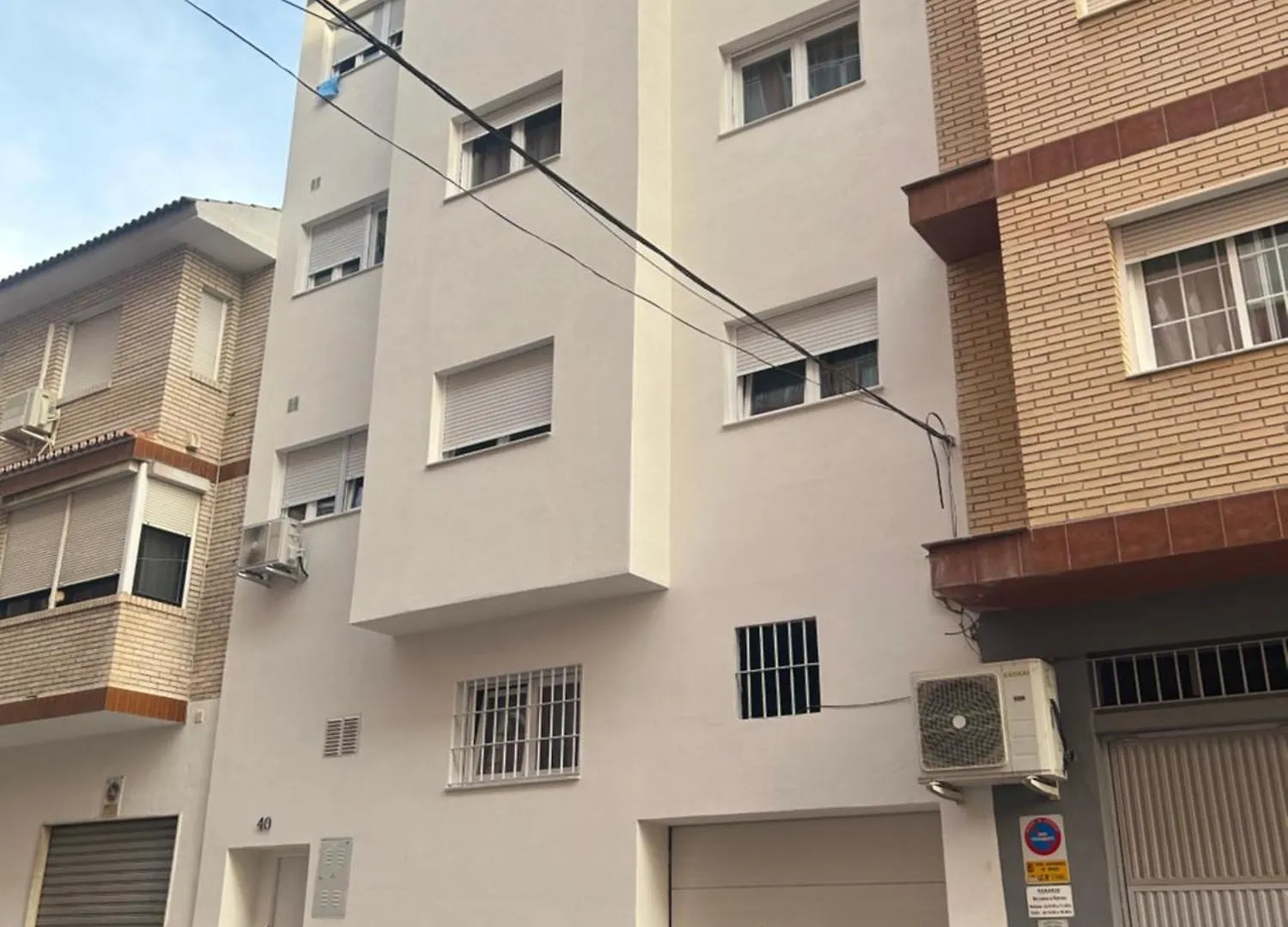 Apartamento Tejares 2A contacts